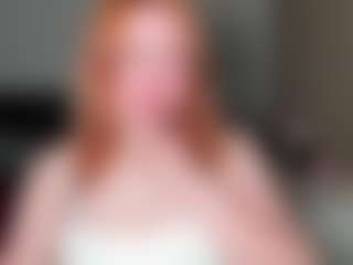 Live cam show with LaylaxCute - Cfnm on Stripli.com