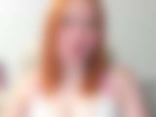 Live cam show with LaylaxCute - Cfnm on TeamSkeetLive