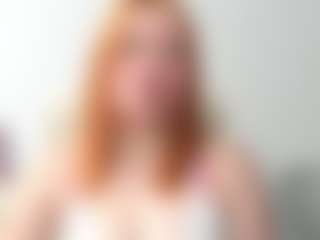 Live cam show with LaylaxCute - British on Camsoda