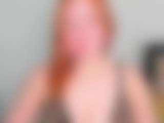 Live cam show with LaylaxCute - British on EXY