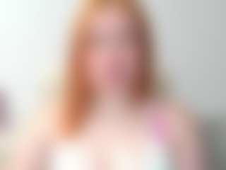 Live cam show with LaylaxCute - Cbt on Stripli.com