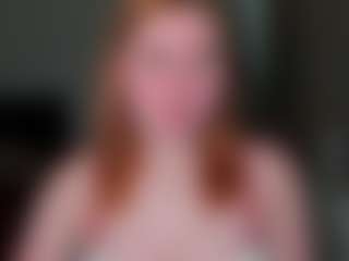 LaylaxCute's Live Sex Cam Show