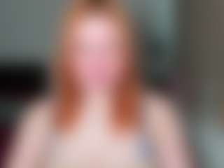LaylaxCute's Live Sex Cam Show