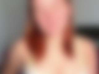 LaylaxCute's Live Sex Cam Show