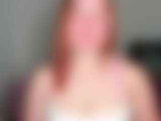 LaylaxCute's Live Sex Cam Show