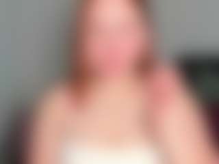 Live cam show with LaylaxCute - College MILF on Cam Slut