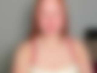 LaylaxCute's Live Sex Cam Show