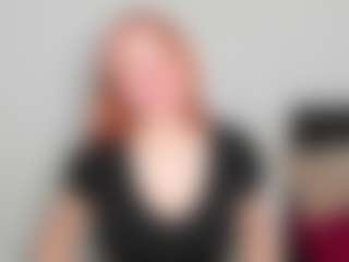 Live cam show with LaylaxCute - Red Hair MILF on Cam Slut
