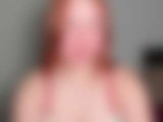 Live cam show with LaylaxCute - Fantasy on luckytryst.com