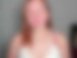 LaylaxCute's Live Sex Cam Show