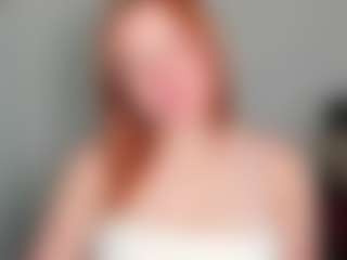 LaylaxCute's Live Sex Cam Show