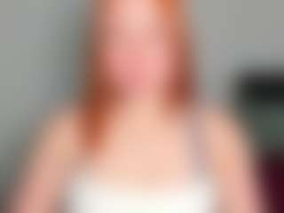 Live cam show with LaylaxCute - Red Hair on Camsoda
