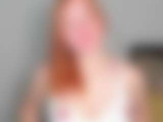 Live cam show with LaylaxCute - College MILF on CamwithHer
