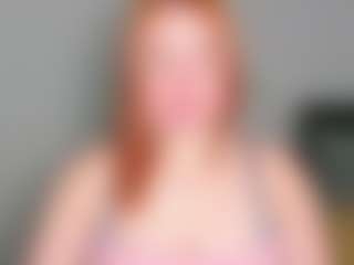 LaylaxCute's Live Sex Cam Show