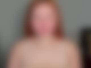 Live cam show with LaylaxCute - Red Hair MILF on Soda Cam