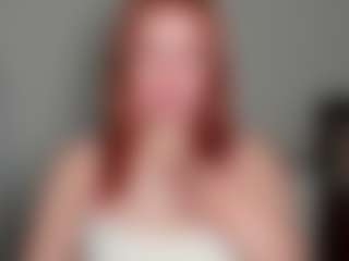 Live cam show with LaylaxCute - Living Room on Mixed Magazine Live