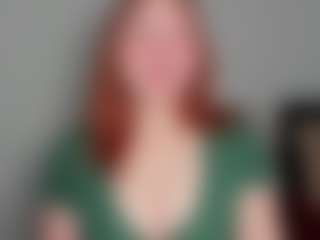 LaylaxCute's Live Sex Cam Show