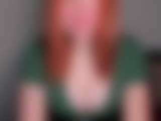 Live cam show with LaylaxCute - Slave on AdultVida.com
