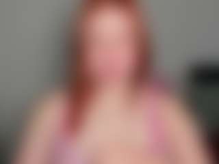 Live cam show with LaylaxCute - Orgasm on Fit Hotties