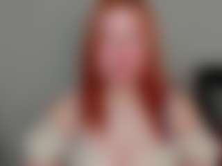 Live cam show with LaylaxCute - Living Room on CamClone