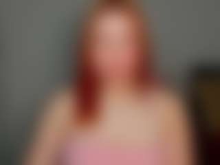 Live cam show with LaylaxCute - Living Room on fuklive.com