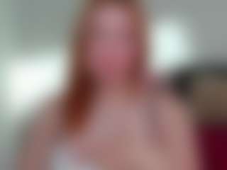 Live cam show with LaylaxCute - Red Hair on TeamSkeetLive