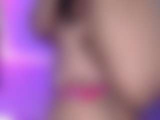 Live cam show with andromeeda - Striptease on Camsoda