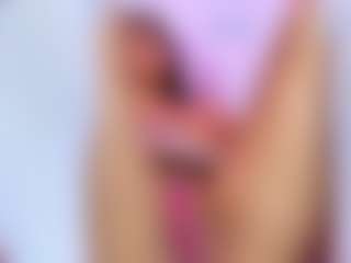 Live cam show with andromeeda - Facial on Camming Site