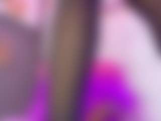 Live cam show with andromeeda - Double Penetration on Uber Horny
