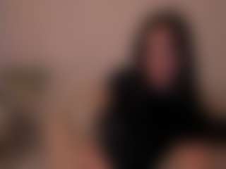 Live cam show with Kate Sunder - Spank Big Tits on Mixed Magazine Live