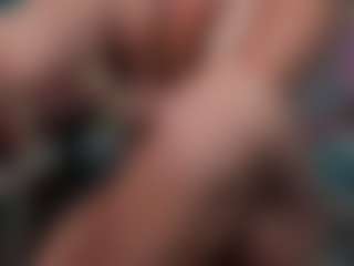 Live cam show with BaeBaeBlue - Ass Bouncing on CamClone