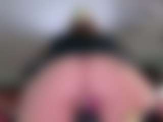 Live cam show with Violet Fugazzi - Sensual on Chatstar