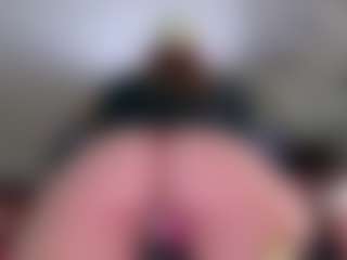 Live cam show with Violet Fugazzi - Gamer on liverealitysex.com