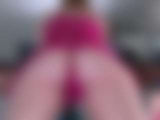 Live cam show with Violet Fugazzi - Gamer Blonde Hair on makecum.org