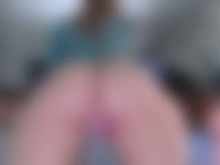 Live cam show with Violet Fugazzi - Gamer Blonde Hair on Camsoda