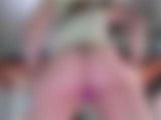 Live cam show with Violet Fugazzi - Canadian on Mixed Magazine Live | canada
