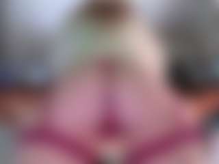 Live cam show with Violet Fugazzi - Gamer Blonde Hair on Camsoda