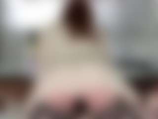 Live cam show with Violet Fugazzi - Gamer Blonde Hair on Camsoda
