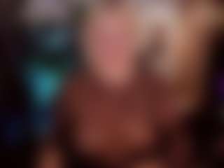 Live cam show with YolandaKiss - Nature on Adult Interactions