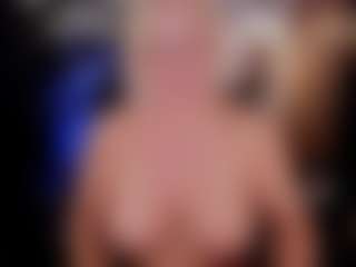 YolandaKiss's Live Sex Cam Show