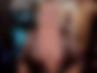 Live cam show with YolandaKiss - Cumface on Gym Cam Girls