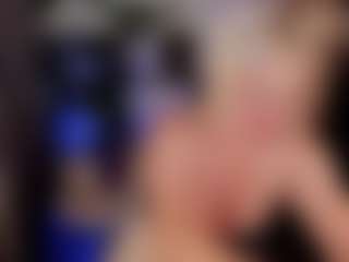 Live cam show with YolandaKiss - Cumface on TeamSkeetLive