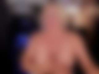 Live cam show with YolandaKiss - Blonde Hair on Camsoda Late Night