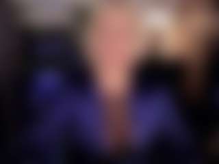 Live cam show with YolandaKiss - Gray Eyes on Uber Horny