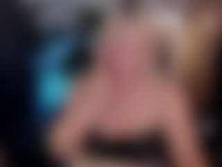 Live cam show with YolandaKiss - Butt Plug on sexylive.show