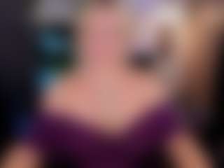 Live cam show with YolandaKiss - Average on SinfulBabes