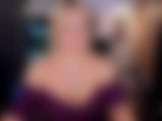 YolandaKiss's Live Sex Cam Show