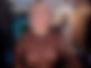 Live cam show with YolandaKiss - Middle Aged on parknlotfishbdy