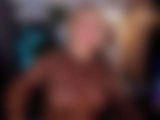 Live cam show with YolandaKiss - Blonde Hair on Camsoda