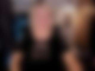 Live cam show with YolandaKiss - Blonde Hair on thefappeningchat.com